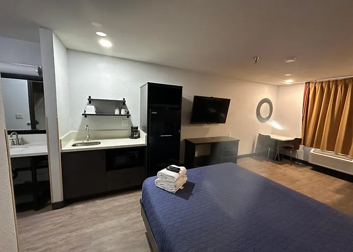 Pinetop Studio Suites